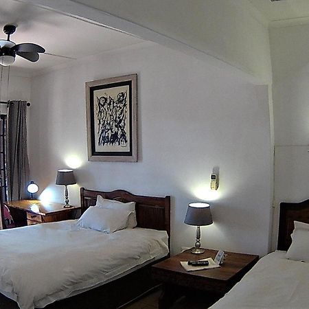 Kuru-Kuru Guesthouse Kuruman Extérieur photo