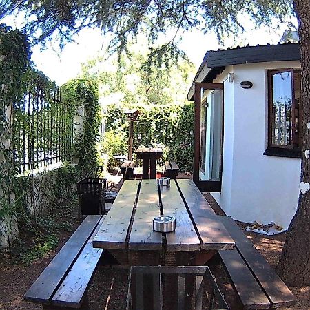 Kuru-Kuru Guesthouse Kuruman Extérieur photo