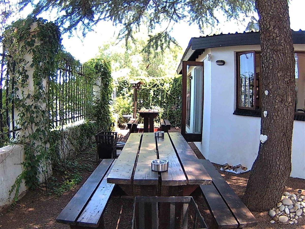Kuru-Kuru Guesthouse Kuruman Extérieur photo